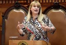 Photo of OS7 carabineros detuvo a ex Ministra de la Corte Suprema Ángela Vivanco investigada por corrupción y lavado de activos