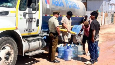 Photo of Carabineros gestiona agua potable para familias afectadas por lluvias en Calama
