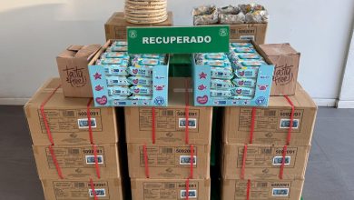 Photo of Carabineros de la SIP detiene a cuatro sujetos por robo de mercadería desde camión