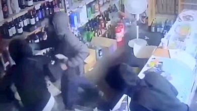 Photo of Condenan a adulto y adolescente por violento robo a tienda de licores de Antofagasta