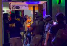 Photo of FISCALIZACIÓN NOCTURNA CONJUNTA ENTRE POLICÍAS, DELEGACIÓN PRESIDENCIAL Y MUNICIPIO TERMINA CON 3 MINI CASINOS CLAUSURADOS