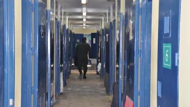 Photo of OPERATIVOS EN CÁRCELES DE LA REGIÓN PERMITIERON RETIRAR ARMAS CORTOPUNZANTES Y CELULARES