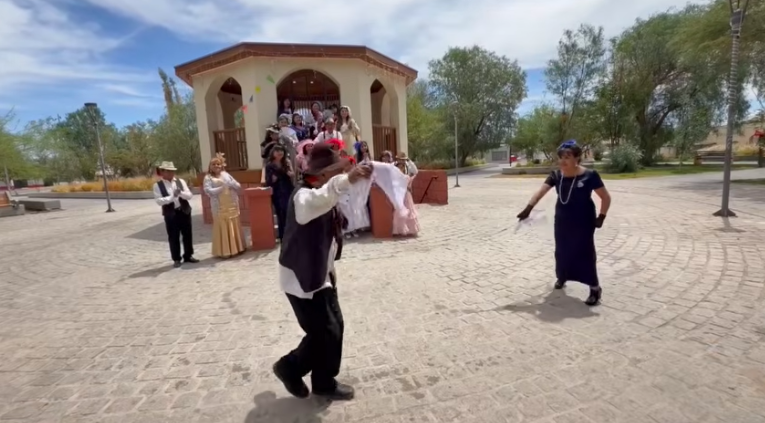 Photo of Cueca Pampina un proyecto de la Junta de Vecinos Villa Ayquina sector DESCO