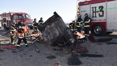 Photo of Tres fallecidos y dos heridos tras choque frontal de vehículo particular con camión