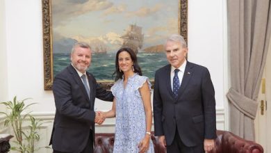 Photo of Mesa del Senado se reunió con jefe de comité del Partido Republicano y reforzó llamado a la unidad y al diálogo político