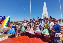 Photo of Con izamiento de la bandera de Chile y de Calama en el Vado de Topater Calama parte su aniversario 174