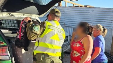 Photo of CARABINEROS ENTREGA AYUDA SOLIDARIA A FAMILIA AFECTADA POR INCENDIO EN SAN PEDRO DE ATACAMA