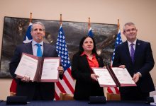 Photo of Chile firma acuerdo con Departamento de Estado de EEUU. para combatir crimen organizado junto al FBI